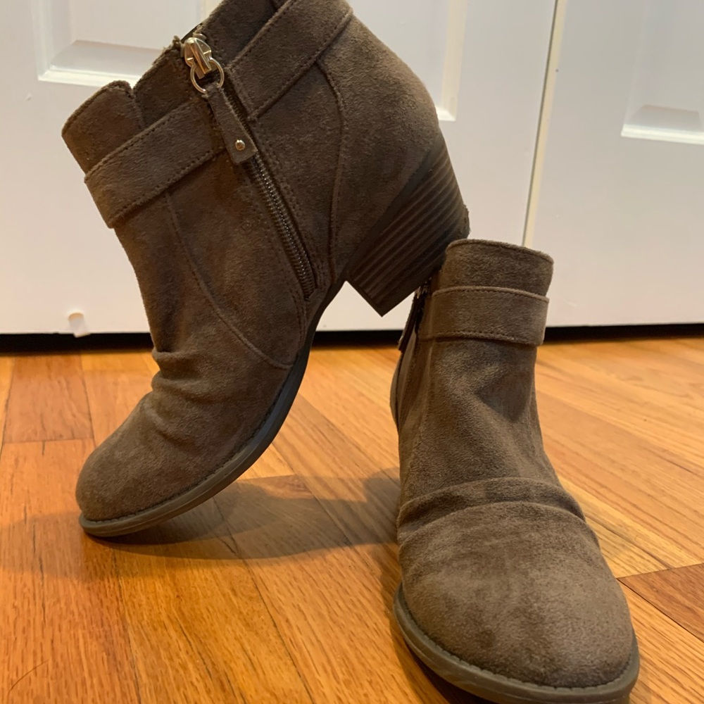 Ankle Boots/ booties